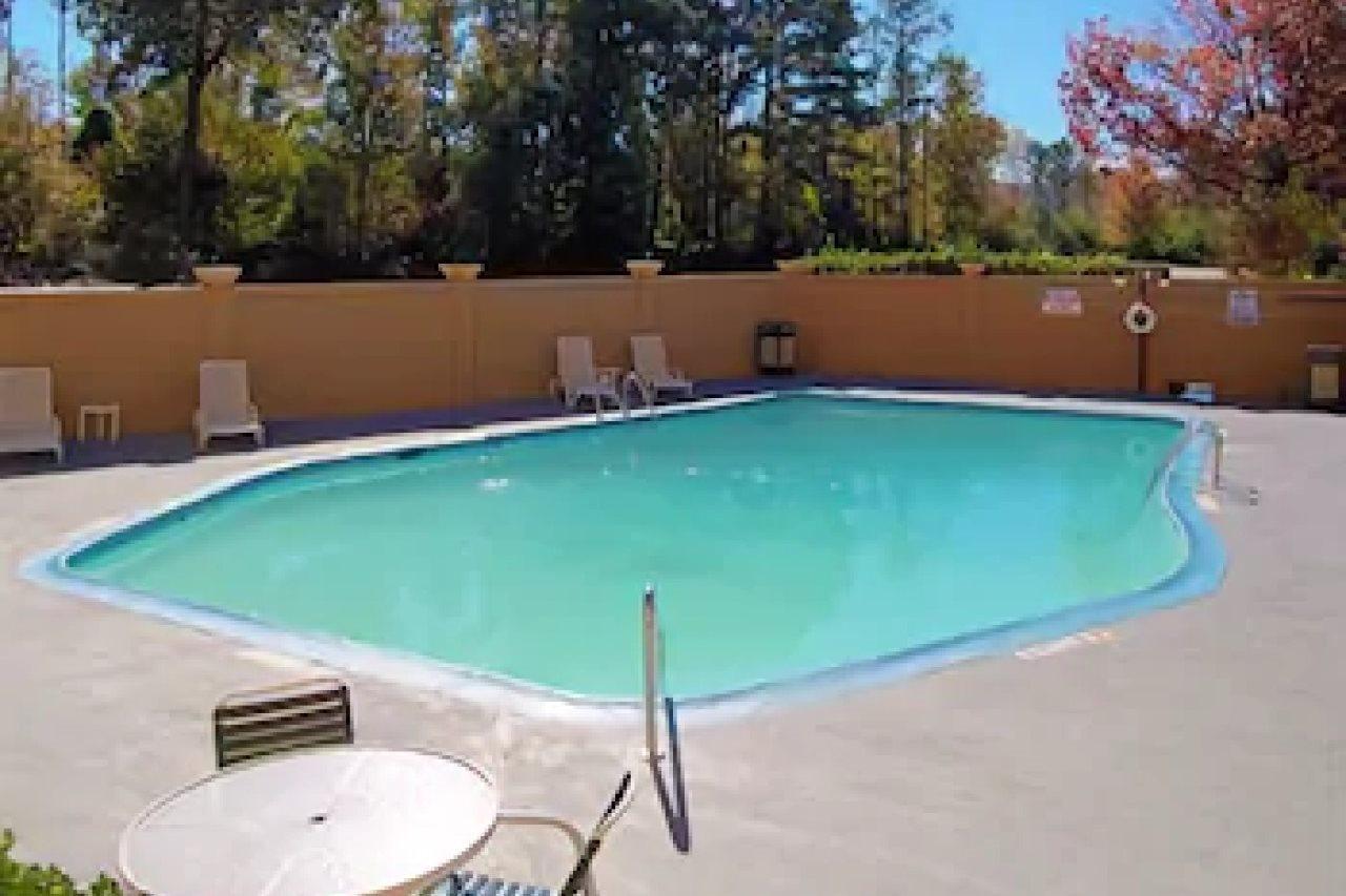 Knights Inn Six Flags Lodge West Екстериор снимка