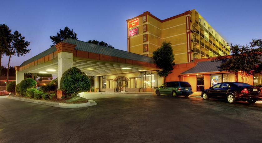 Knights Inn Six Flags Lodge West Екстериор снимка